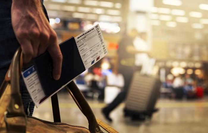 Essential travel hacks for navigating airports faster